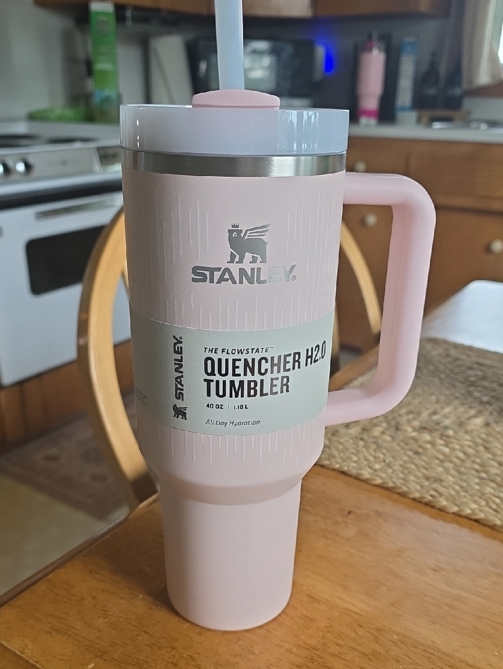 Stanley Pink Quencher H2.0 Tumbler with Handle and Straw